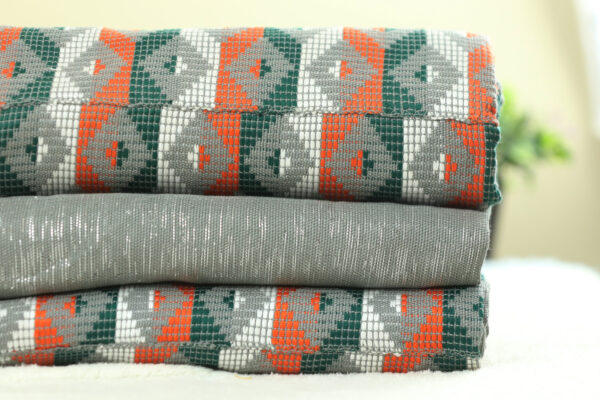 6 Yards Serluxe Grandeur Kente Combo